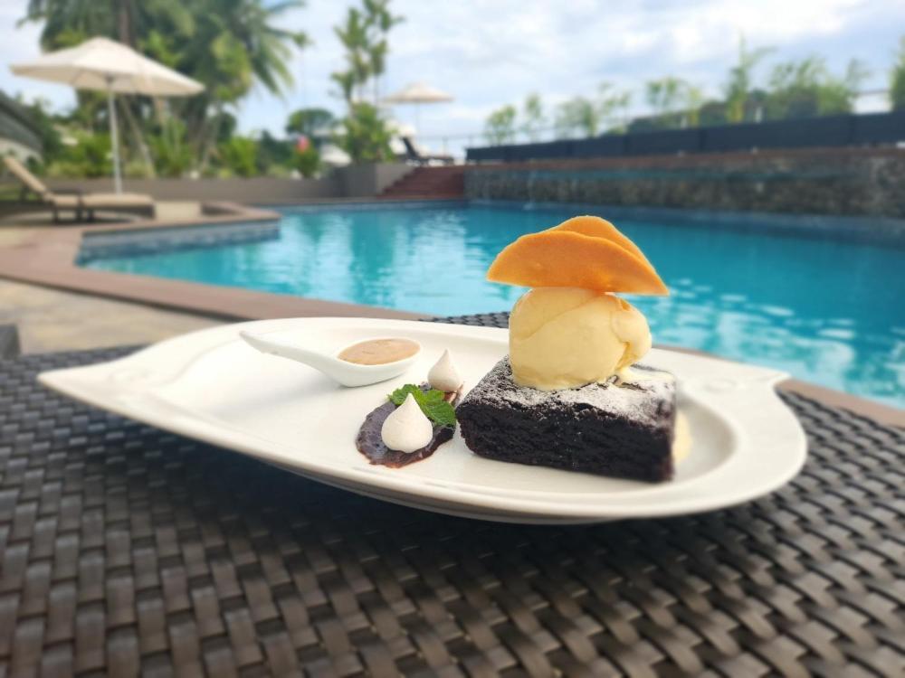 Novotel Suva Lami Bay Exteriör bild