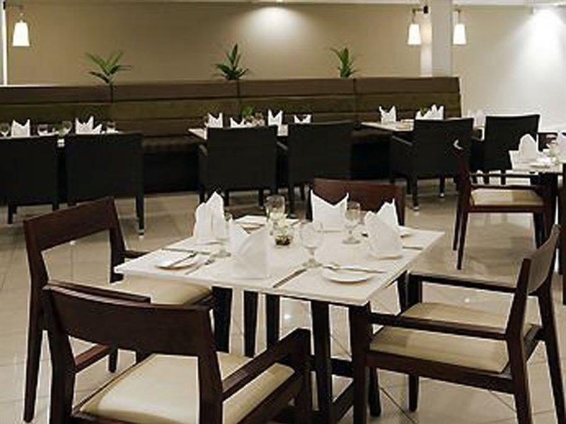 Novotel Suva Lami Bay Restaurang bild